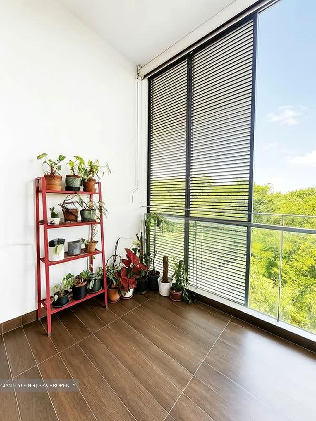 euHabitat (D14), Condominium #573530361